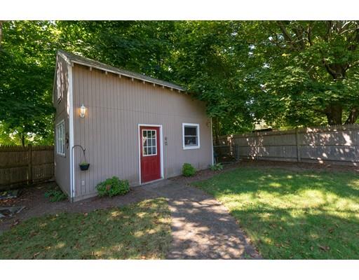 4 Randall Road Peabody, MA 01960 - Photo 6 of 36 Gallery Image 6
