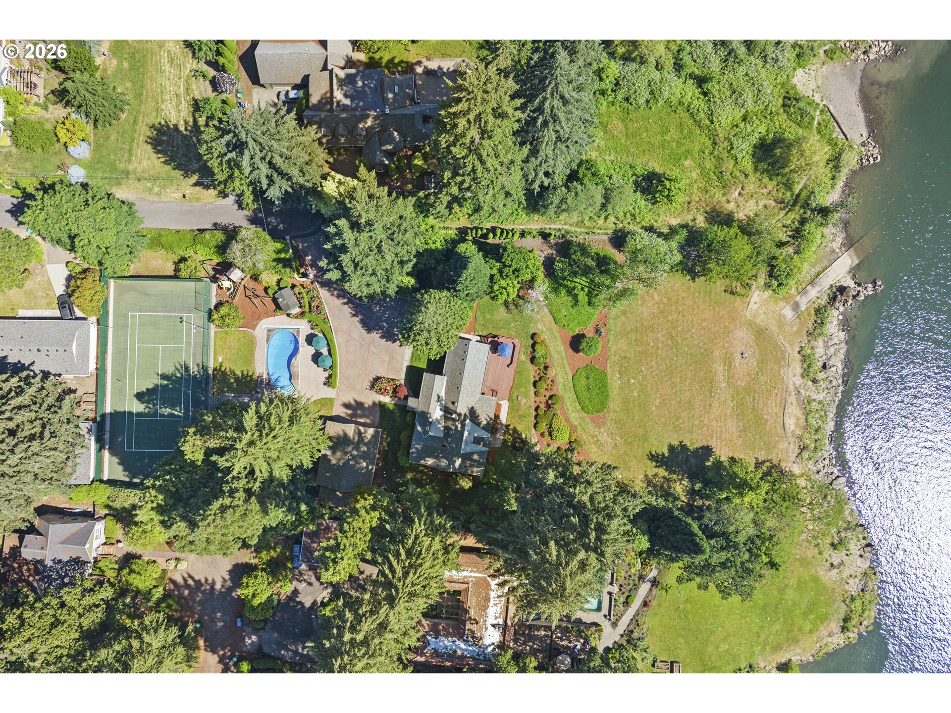 2701 Southeast Cooke Road Milwaukie, OR 97267 - Photo 5 of 48