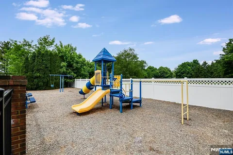 $499,000 | 1030 Cumberland Court, Unit 1030, Mahwah, NJ 07430