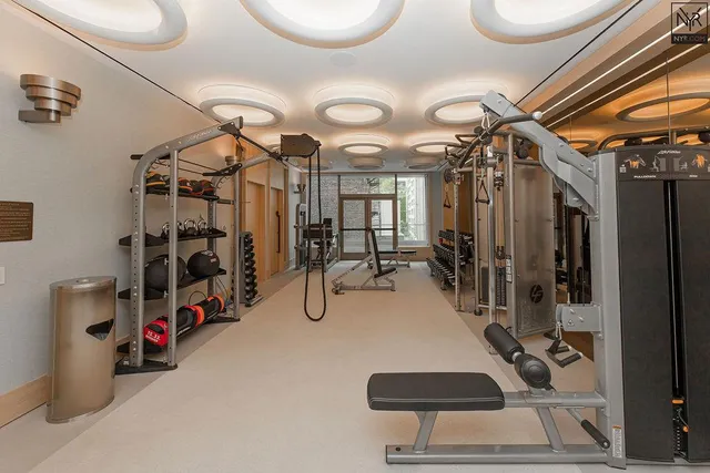 $2,548,000 | 249 East 62nd Street, Unit 3B | Lenox Hill