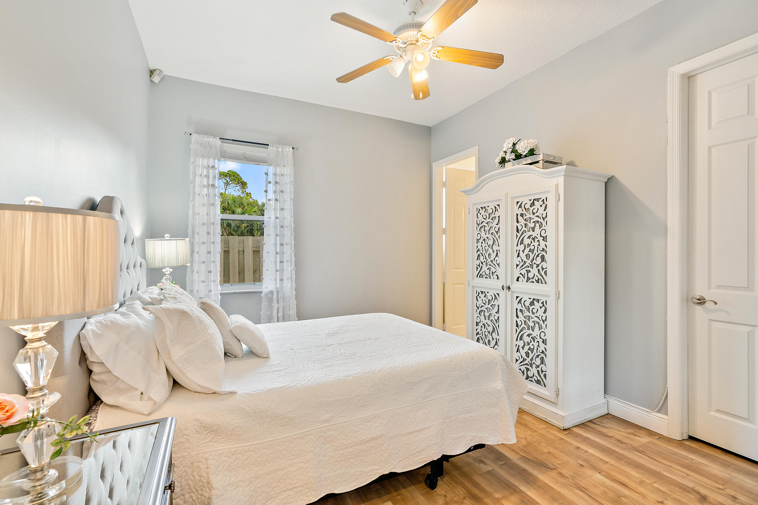 11716 165th Road North Jupiter, FL 33478 - Photo 14 of 38 11716 165th Rd N-14