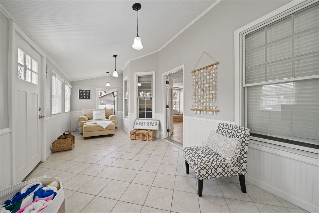 4 Fremont Road Marshfield, MA 02050 - Photo 12 of 38