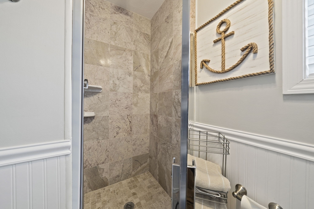 4 Fremont Road Marshfield, MA 02050 - Photo 22 of 38