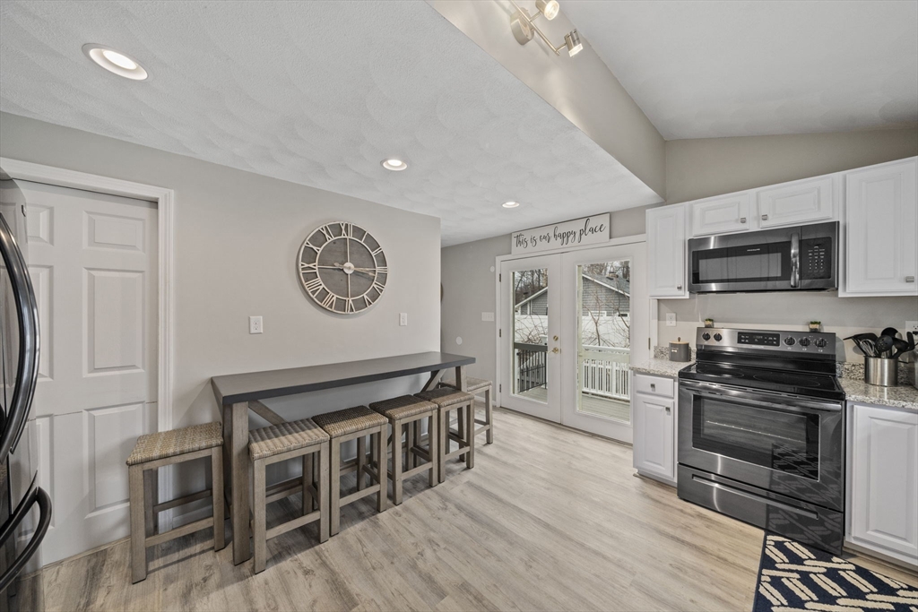 4 Fremont Road Marshfield, MA 02050 - Photo 6 of 38