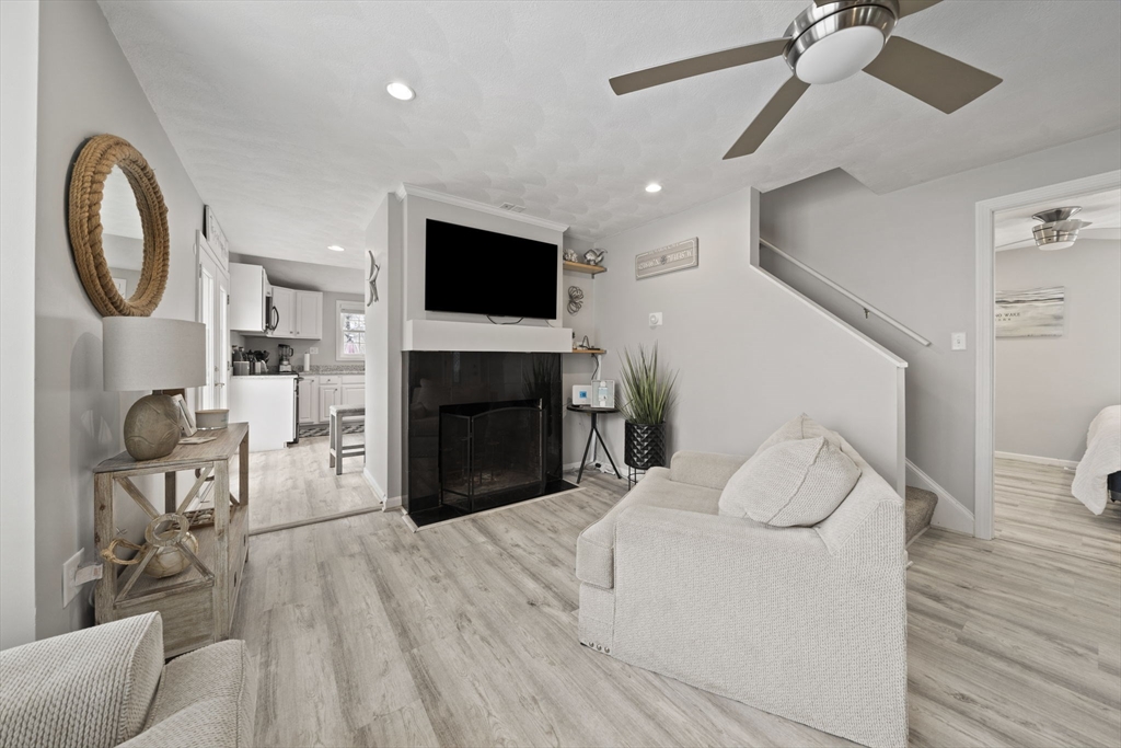 4 Fremont Road Marshfield, MA 02050 - Photo 9 of 38