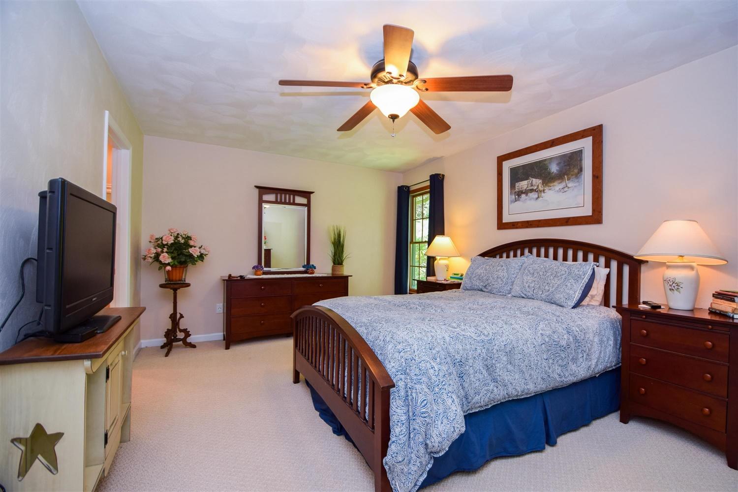 7511 Mt Chestnut Road Roanoke, VA 24018 - Photo 12 of 41 12-Photo-12