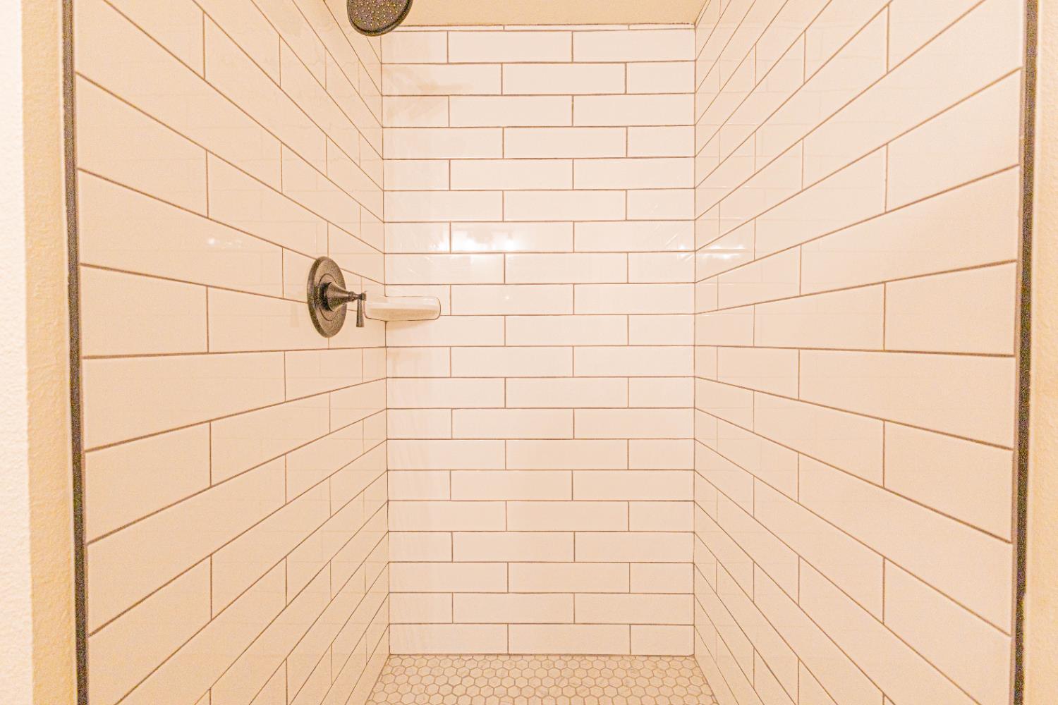 5965 East Shields Avenue, Unit 111 Fresno, CA 93727 - Photo 18 of 22