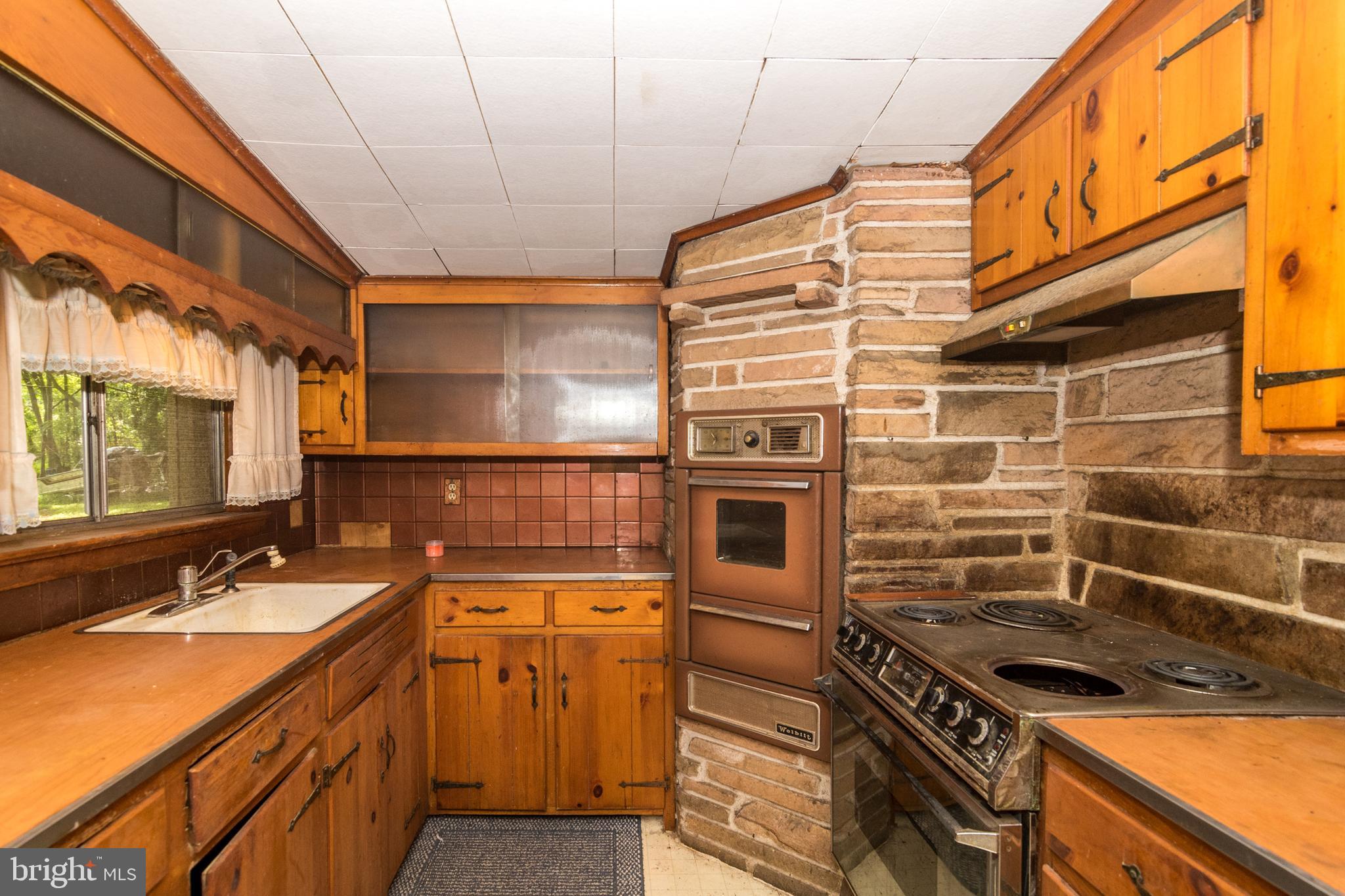 896 California Road Quakertown, PA 18951 - Photo 14 of 22 Gallery Image 14