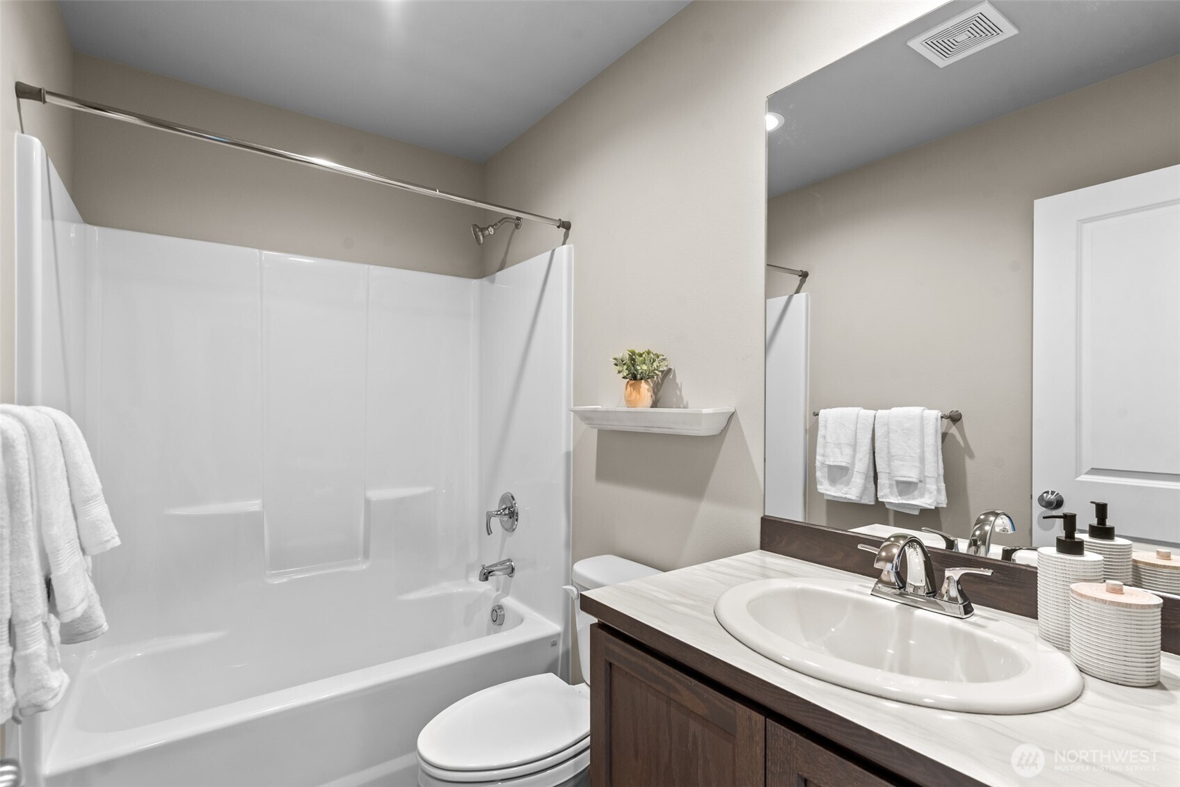 2338 Southeast Marlette Road East Wenatchee, WA 98802 - Photo 13 of 26