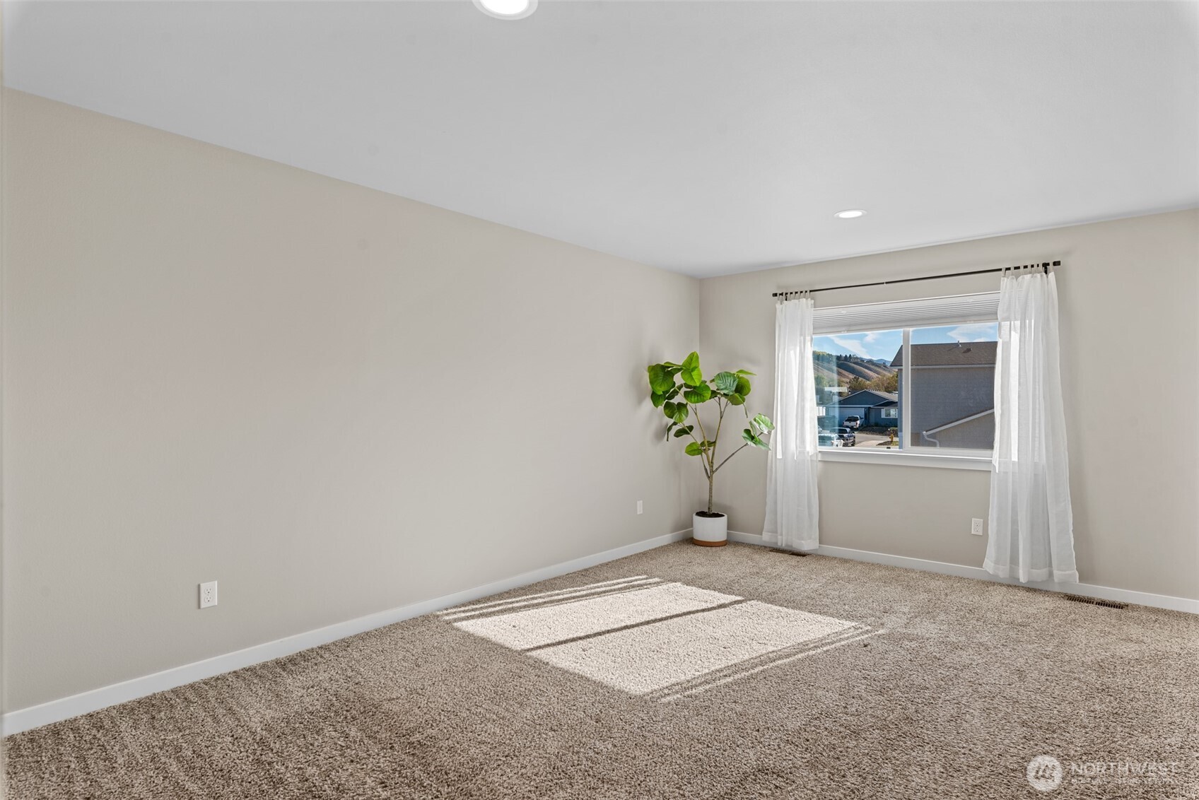 2338 Southeast Marlette Road East Wenatchee, WA 98802 - Photo 14 of 26