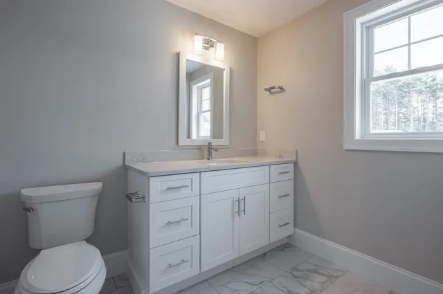 $749,900 | 4 Hikers Lane, Nashua, NH 03062