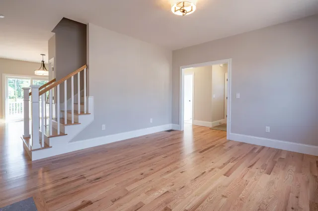 $749,900 | 4 Hikers Lane, Nashua, NH 03062