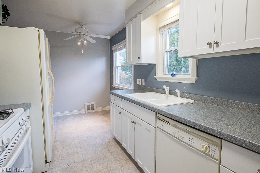 30825 Clarmont Road Willowick, OH 44095 - Photo 14 of 28