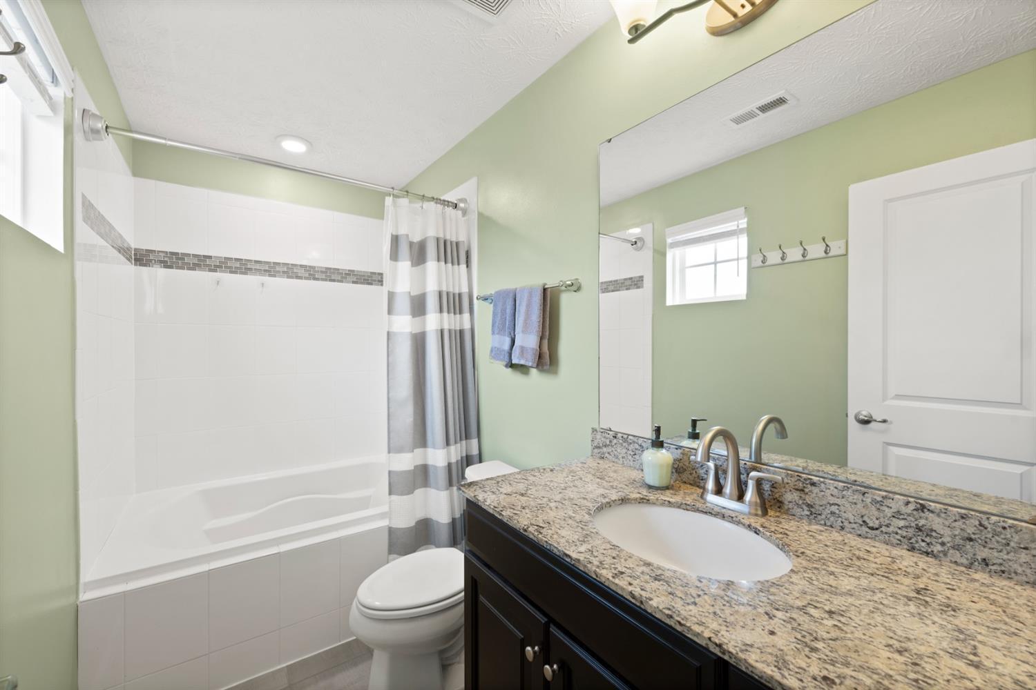 5105 River Ridge Lane Hamilton, OH 45011 - Photo 32 of 38 Gallery Image 32