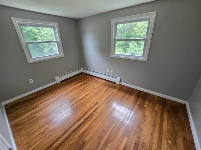 $3,600 | 7 Loretta Avenue, Pelham, NH 03076