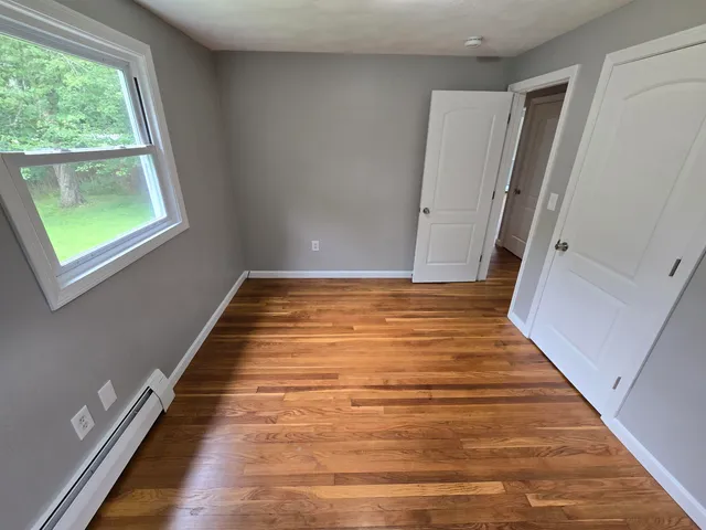 $3,600 | 7 Loretta Avenue, Pelham, NH 03076