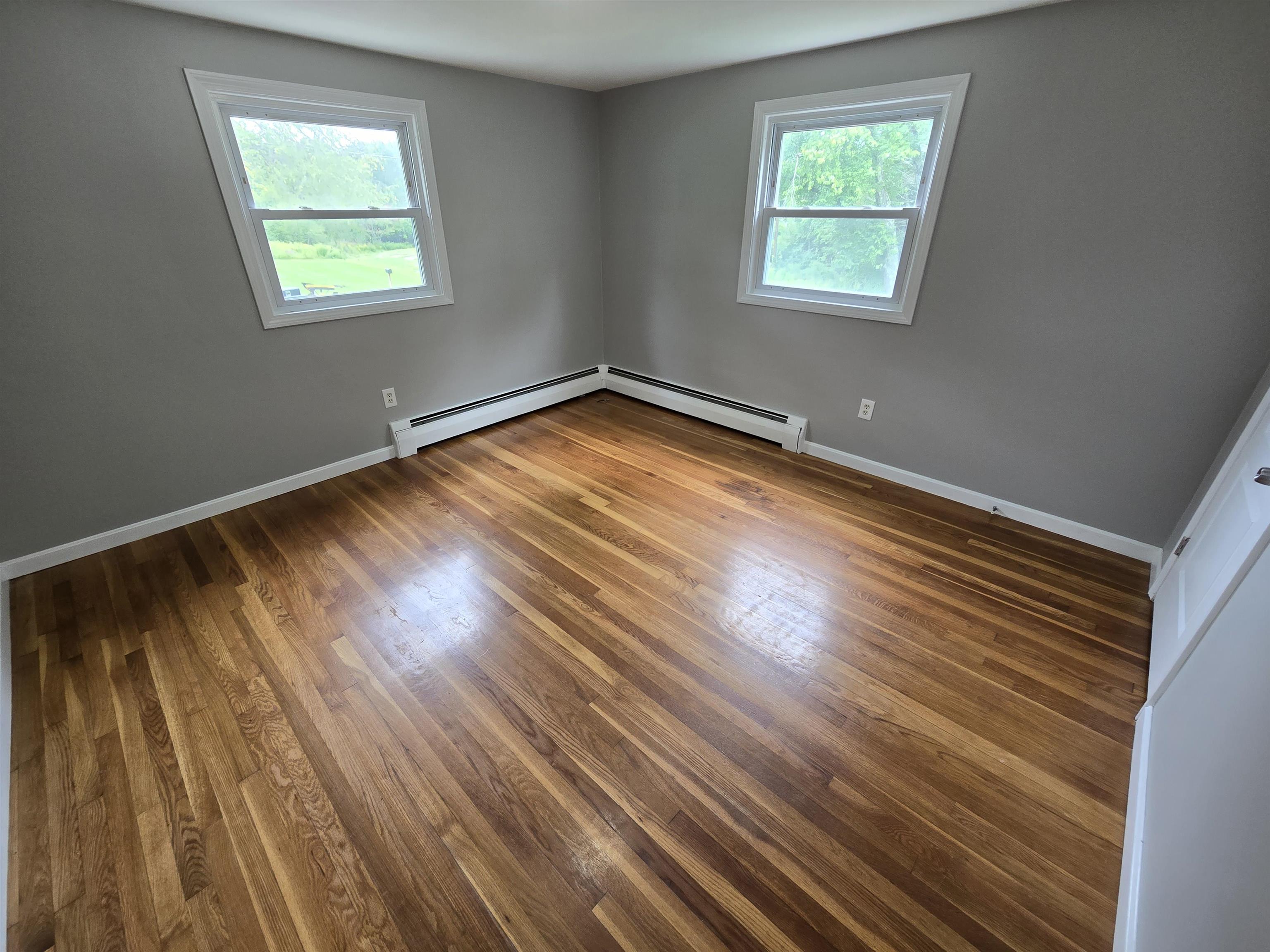 7 Loretta Avenue Pelham, NH 03076 - Photo 17 of 33