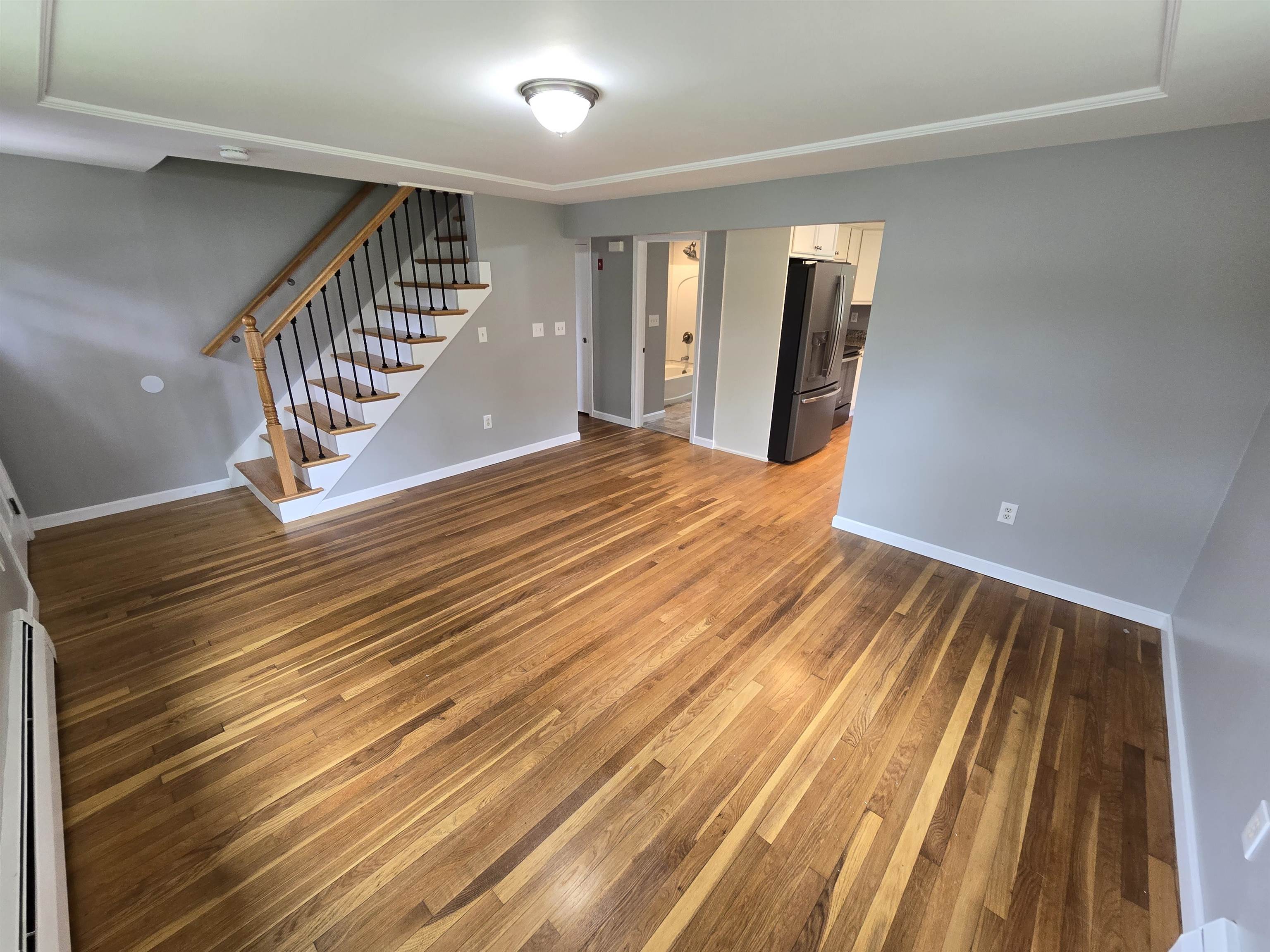 7 Loretta Avenue Pelham, NH 03076 - Photo 6 of 33