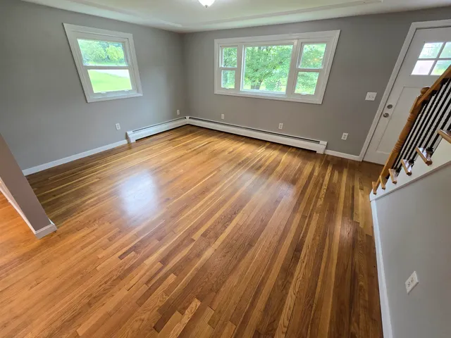 $3,600 | 7 Loretta Avenue, Pelham, NH 03076