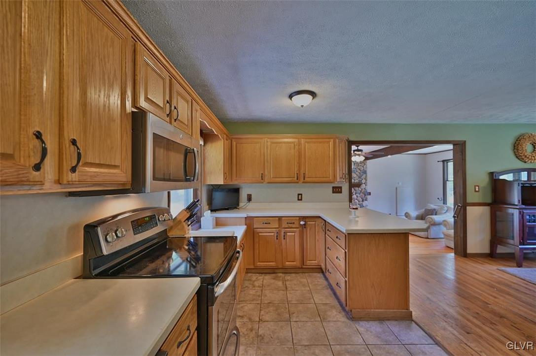 231 Sawmill Road Pocono Lake, PA 18347 - Photo 8 of 50 Kitchen