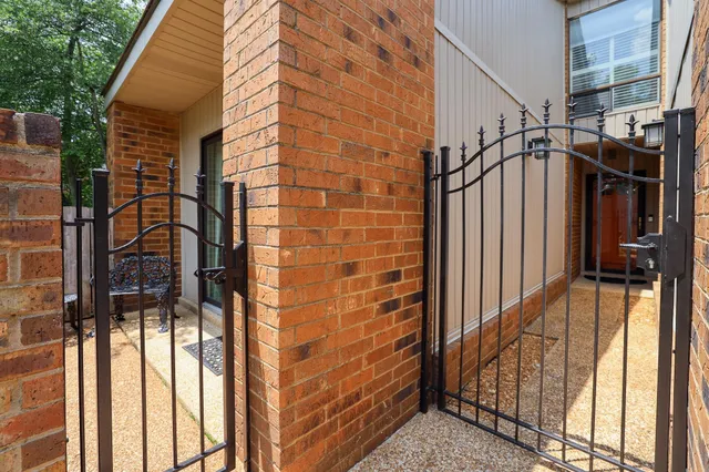 $395,000 | 4736 All Spice Drive, Unit 4736, Memphis, TN 38117