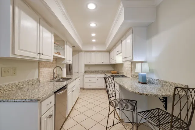 $395,000 | 4736 All Spice Drive, Unit 4736, Memphis, TN 38117