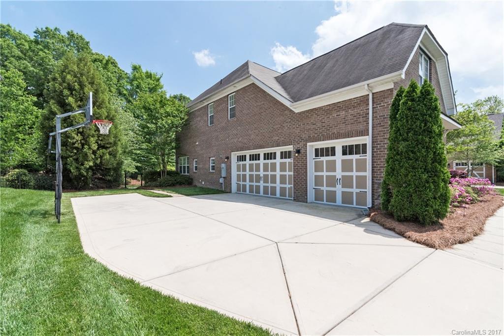 6421 Springs Mill Road Charlotte, NC 28277 - Photo 15 of 19 Gallery Image 15