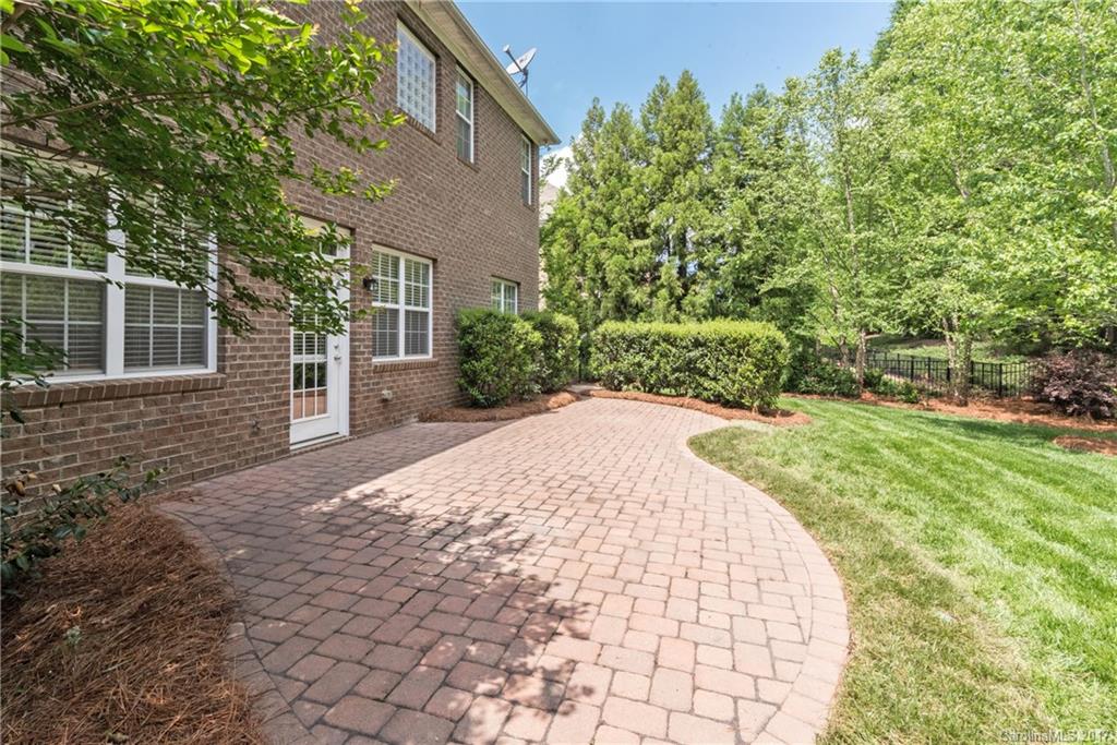 6421 Springs Mill Road Charlotte, NC 28277 - Photo 16 of 19 Gallery Image 16