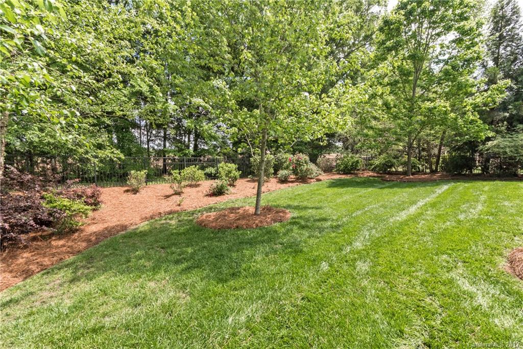 6421 Springs Mill Road Charlotte, NC 28277 - Photo 17 of 19 Gallery Image 17