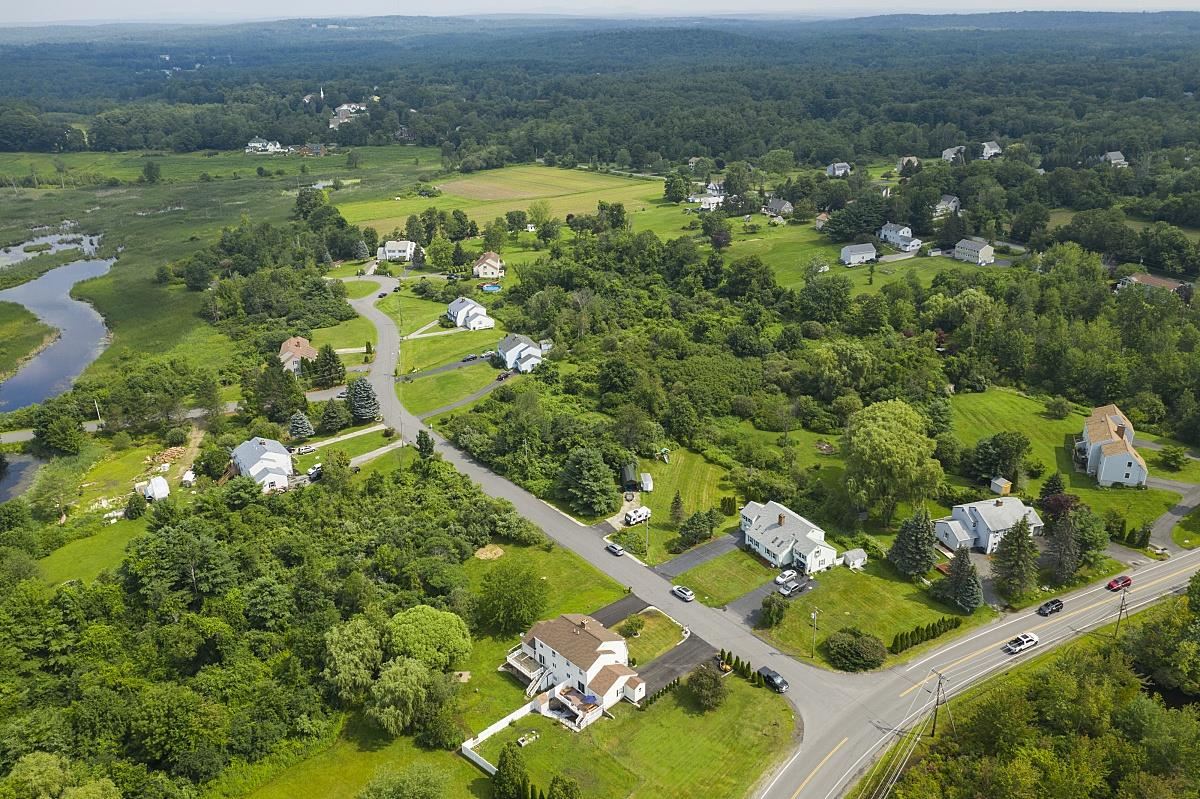 2 Senter Cove Road, Unit L Derry, NH 03038 - Photo 35 of 38