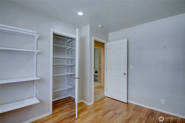 $555,000 | 516 Myrtle Street, La Conner, WA 98257