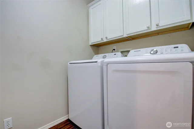 $555,000 | 516 Myrtle Street, La Conner, WA 98257