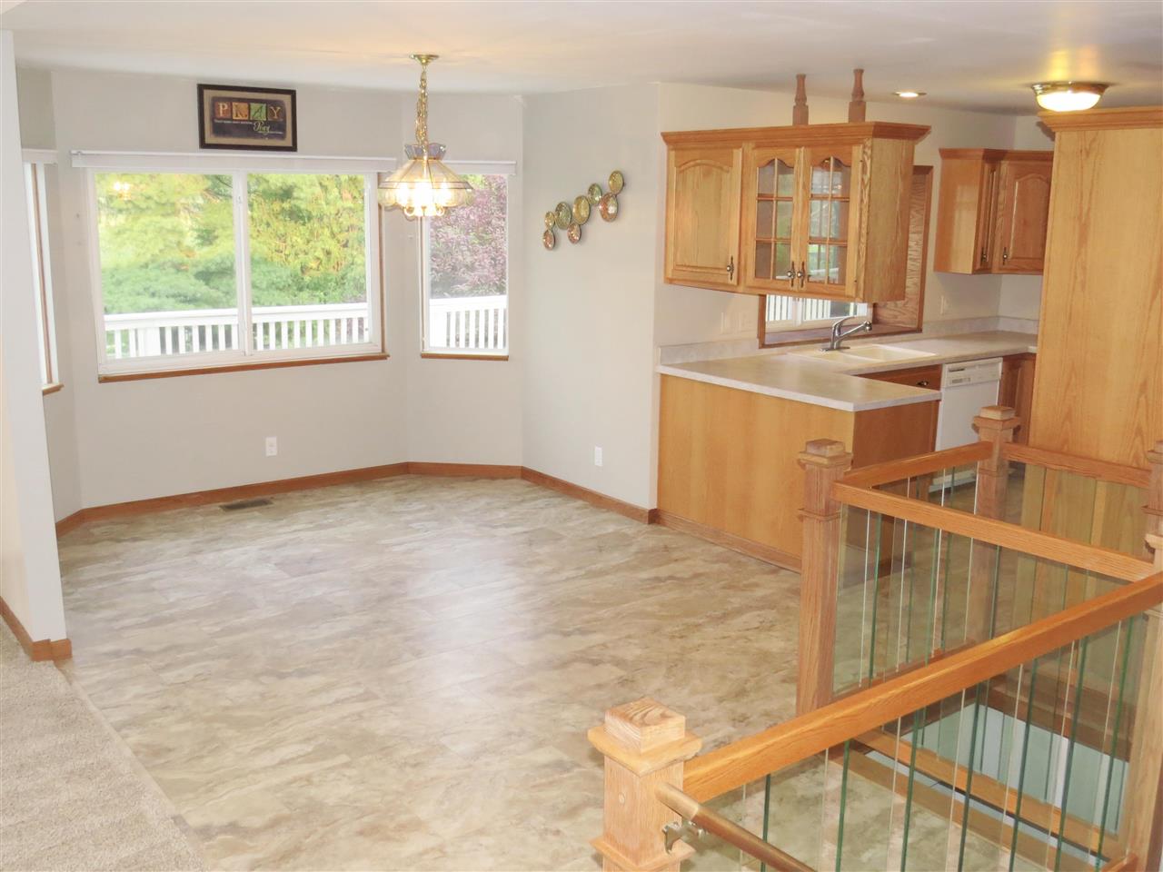 6300 Bennett Lake Road Fenton, MI 48430 - Photo 5 of 44 50050881-4.JPG