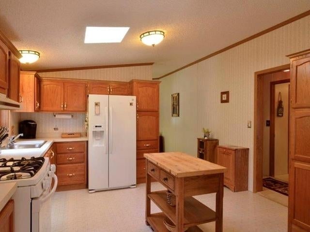 5255 Illinois Road Eagle River, WI 54521 - Photo 9 of 20 Gallery Image 9
