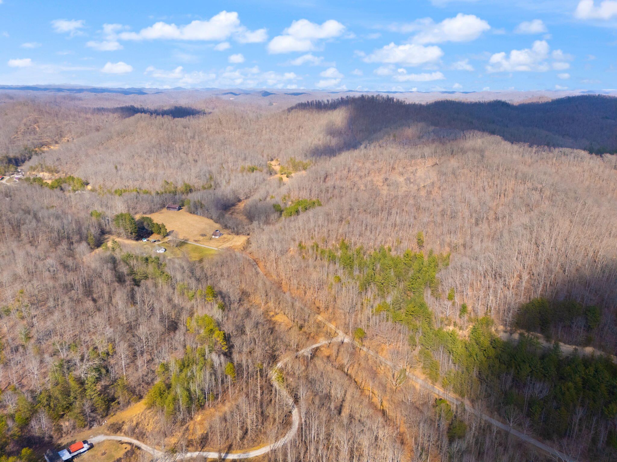 0 Bales Creek Road Manchester, KY 40962 - Photo 22 of 36 10-web-or-mls-DJI_20250301150544_0168_D