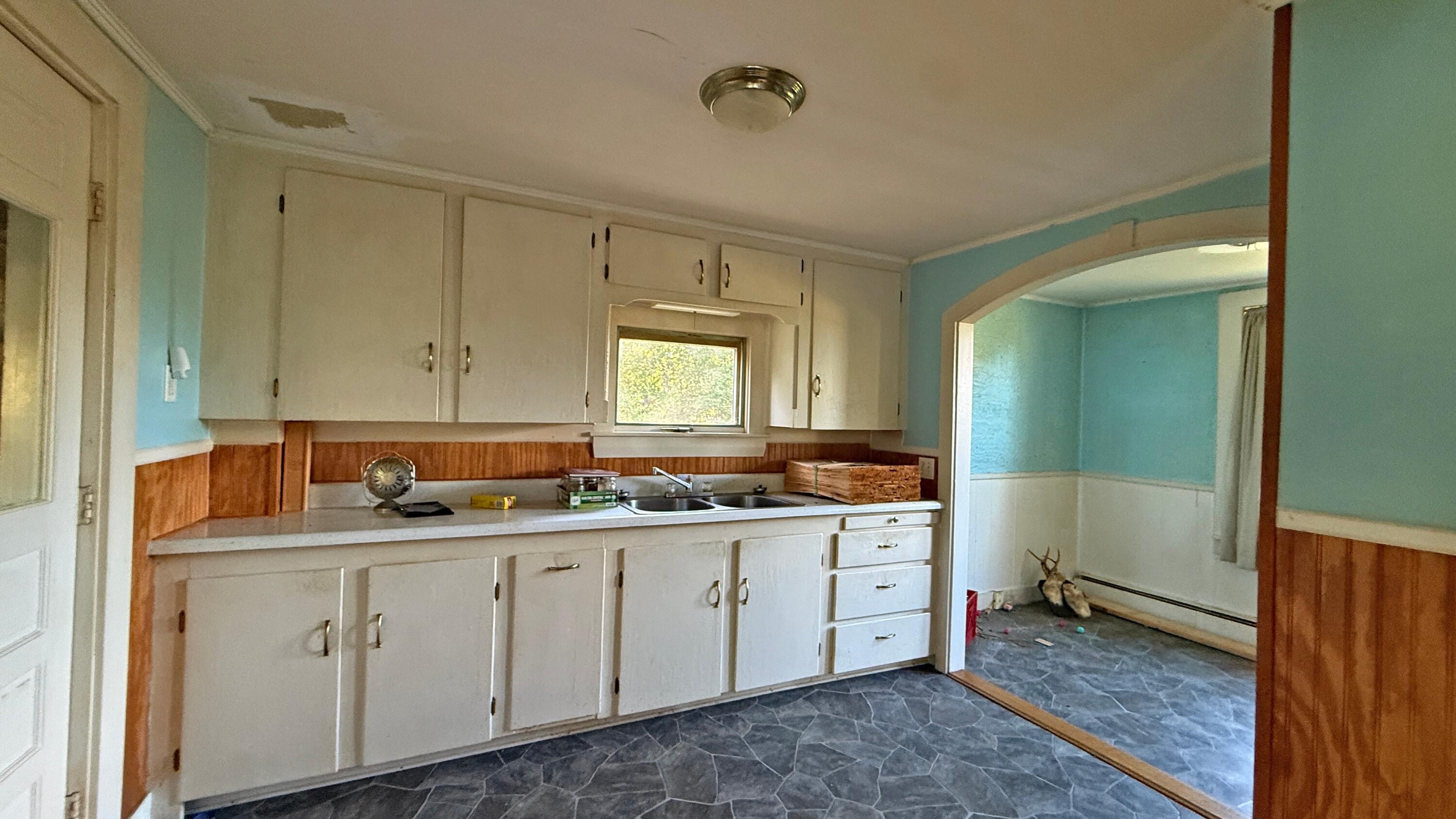 476 County Road Lubec, ME 04652 - Photo 4 of 22 476 County