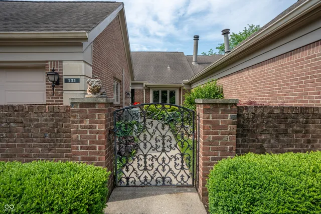$460,000 | 131 Olde Mill Bay, Indianapolis, IN 46260