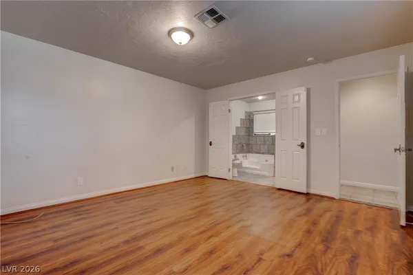 $1,900 | 3905 Landsdown Place, Las Vegas, NV 89121