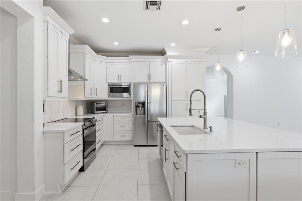 16534 Southwest 32nd Street Miramar, FL 33027 - Photo 13 of 53