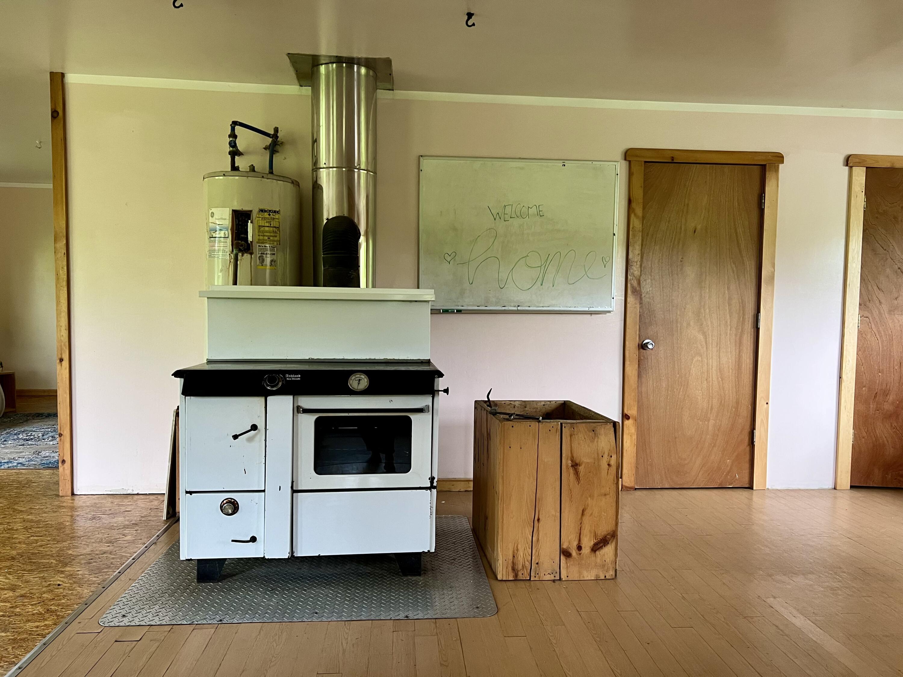 142 Palmer Road Thorndike, ME 04986 - Photo 12 of 105 IMG_4895