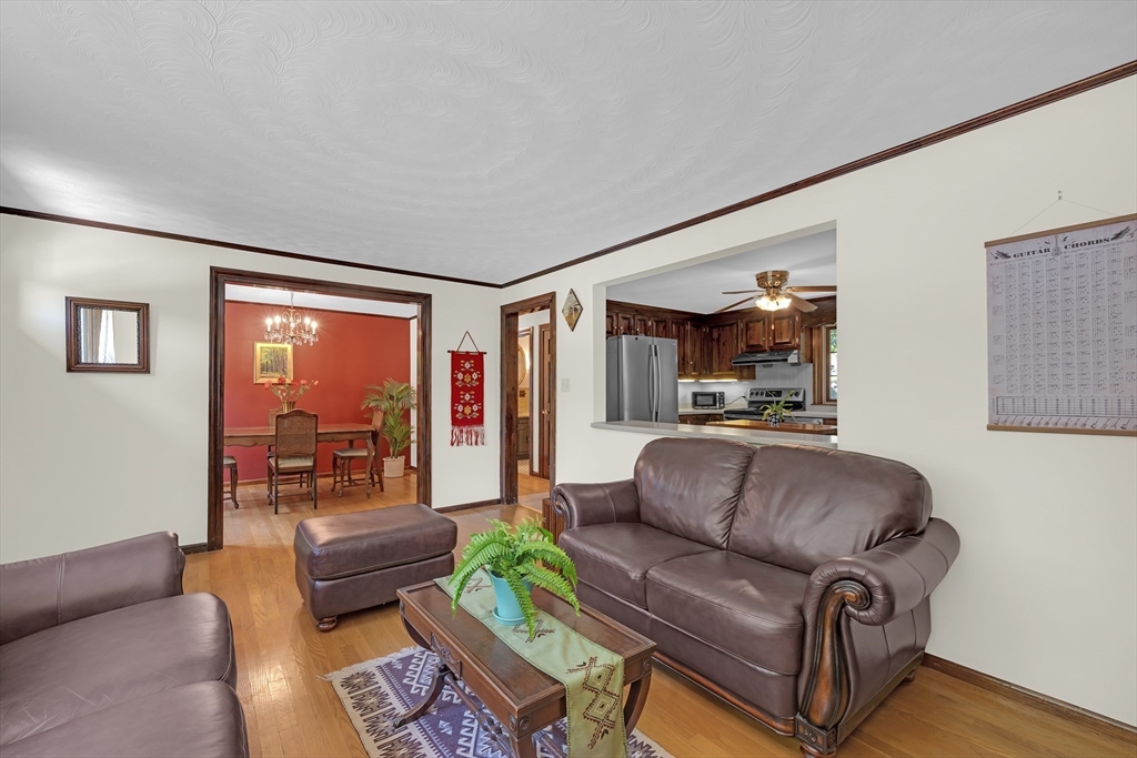 143 Mill Road Littleton, MA 01460 - Photo 9 of 42 Gallery Image 9