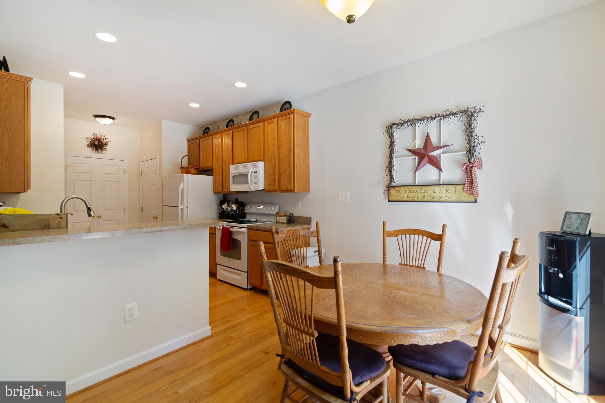 8289 Swan Woods Road Rhoadesville, VA 22542 - Photo 11 of 32 Cute Kitchen/Dining Combo