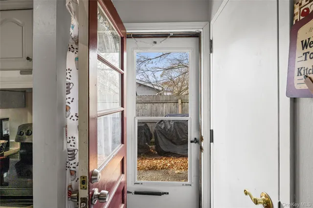 $399,900 | 40 Fairview Drive, Shirley, NY 11967