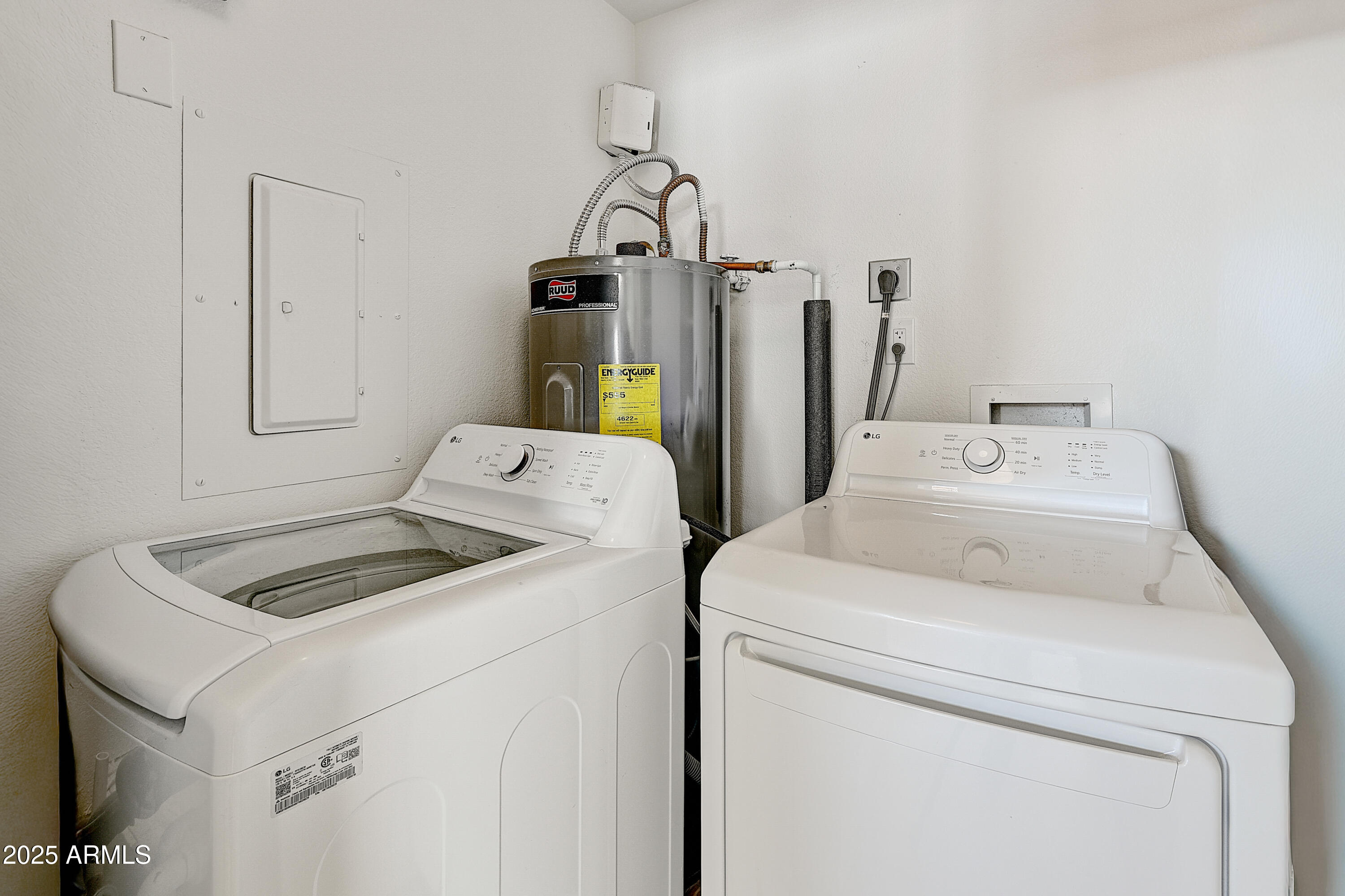 925 North College Avenue, Unit E217 Tempe, AZ 85288 - Photo 16 of 32 a utility room with dryer and washer