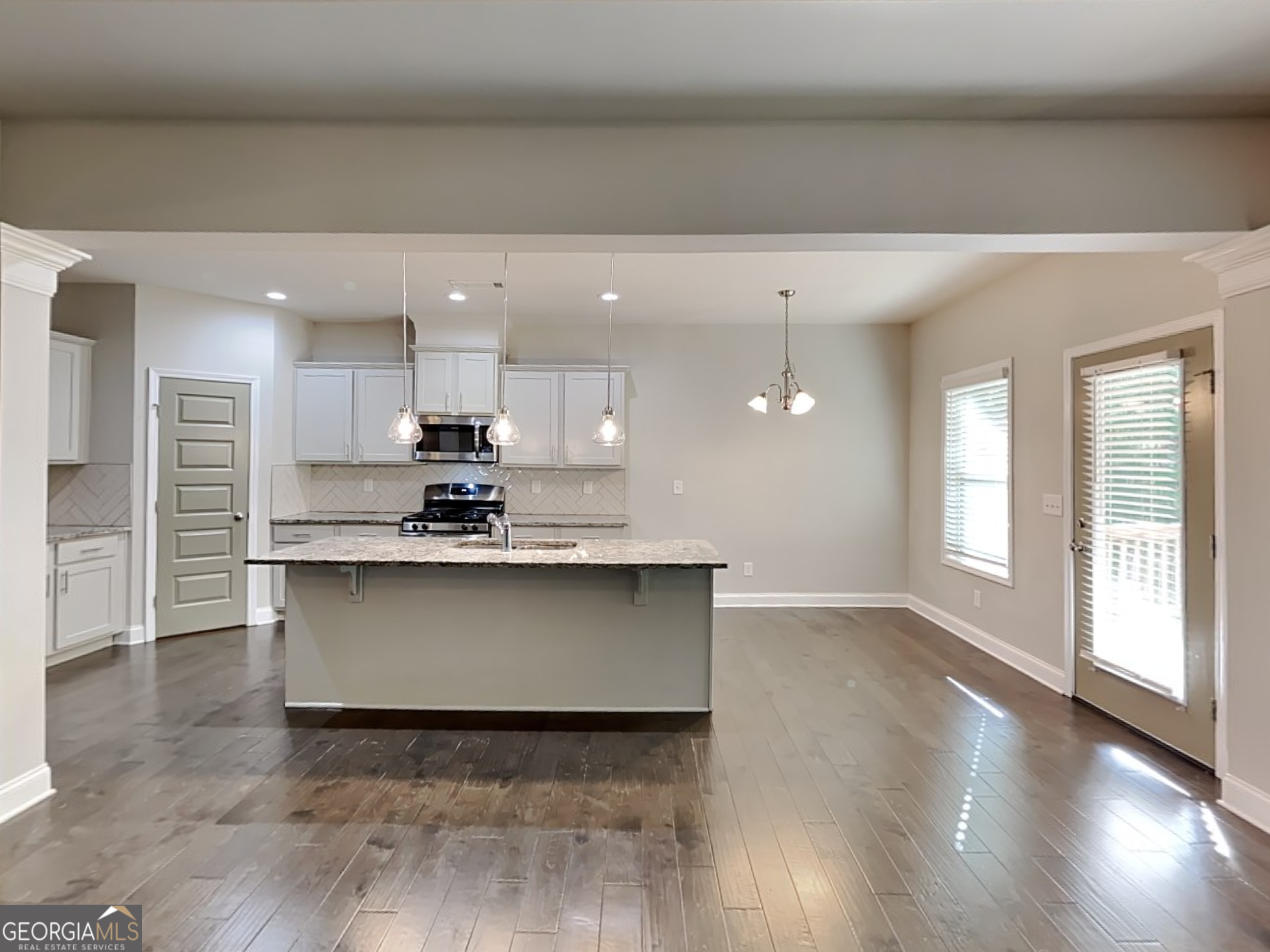 1901 Cobblefield Circle Dacula, GA 30019 - Photo 2 of 24