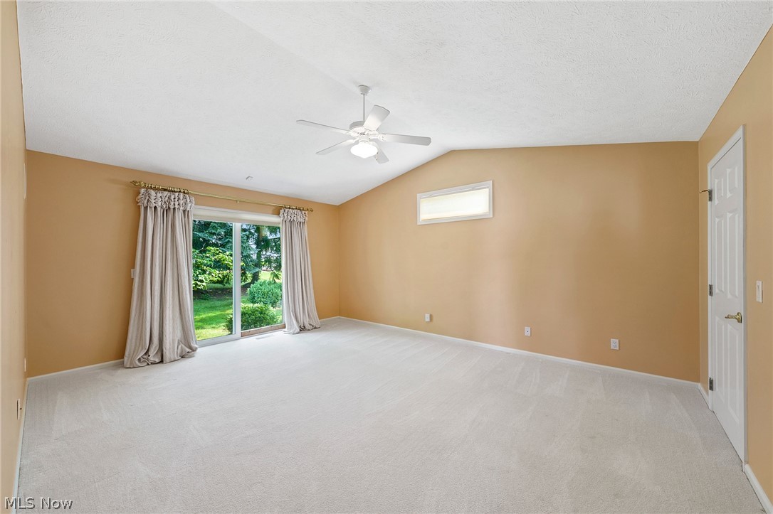 1763 Richmond Road Lyndhurst, OH 44124 - Photo 22 of 34 Large owners suite with en-suite bathroom