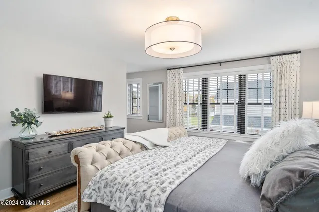 $7,000 | 34 Hyde Street, Saratoga Springs, NY 12866