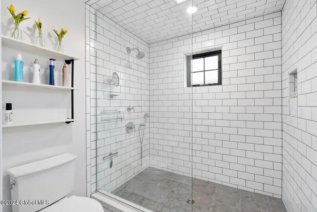 $7,000 | 34 Hyde Street, Saratoga Springs, NY 12866