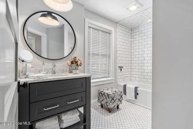 $7,000 | 34 Hyde Street, Saratoga Springs, NY 12866