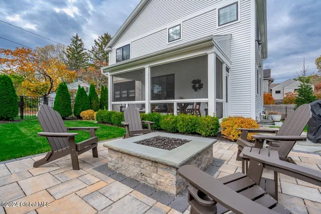 $7,000 | 34 Hyde Street, Saratoga Springs, NY 12866